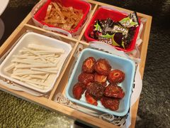 -状元人家·公园别墅衡东土菜(溪悦荟店)