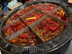 -疯狂的筷子老灶九宫格火锅