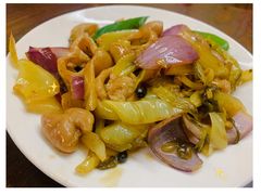 酸菜炒猪大肠-美食店(华贵路店)