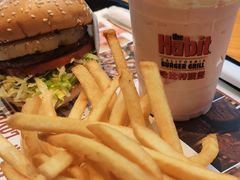 -The Habit Burger Grill 哈比特汉堡(复兴soho店)