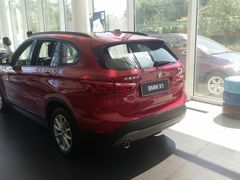 -北京京宝行宝马4S店(闵庄路店)