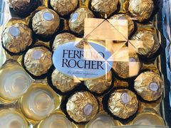 -万宁(新城市广场店)