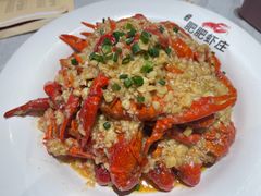 -肥肥虾庄·金牌油焖大虾(首义路店)