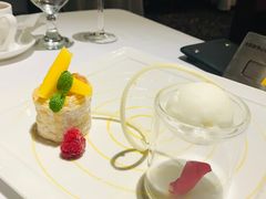 法式芒果拿破仑佐椰香冰激凌-王品牛排(郑州大卫城店)