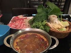 -锅色天香(巴士底区店)