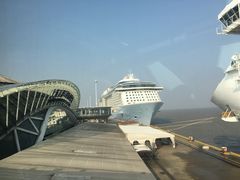 -吴淞口国际邮轮码头-停车场