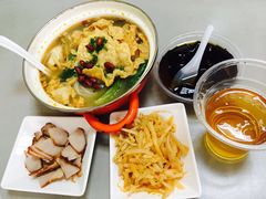 -丽丽三鲜螺蛳粉(田林路店)