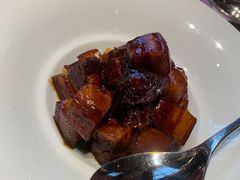 招牌红烧肉-俏江南天津时尚曲艺主题餐厅(马场道店)