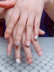 -UGIRL有个美甲