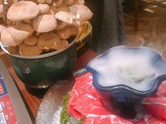 -捞王锅物料理(上海世茂广场店)