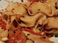 招牌油泼扯面-陕味食族油泼面(工商大学店)