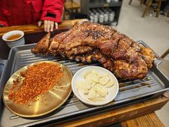 -乳仔牛牦牛汤锅 烤羊排(松潘古城店)