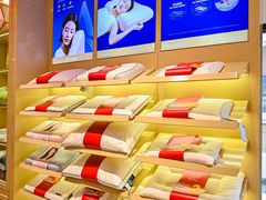 -百联奥特莱斯广场(武汉盘龙店)