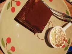 -玛格萝妮比萨屋(陆家浜路店)