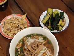 -矮子粉店1985·长沙米粉(湘春路店)