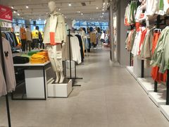 -美特斯邦威(新天地购物中心店)