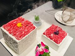 -左庭右院鲜牛肉火锅黑金店(陆家嘴中心店)