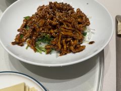 -闫府私房菜(恒隆店)