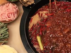 -黄潇洒老火锅(九眼桥宏济巷店)