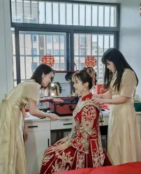 点击看大图 -遇见爱婚庆鲜花(无为铁山路店)