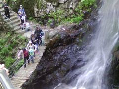 -藏龙百瀑风景区
