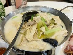-渔意楼·驰名沙田乳鸽(五羊旗舰店)