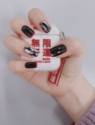 -天生爱美甲
