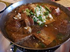 -闯关东东北农家菜(崂山石老人店)