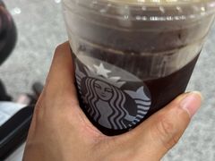 -星巴克(广州南站A18检票口楼上)