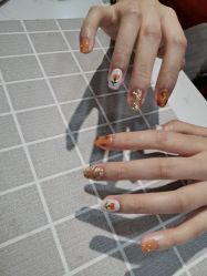 -UGIRL有个美甲