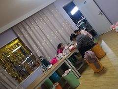 -嘿哟动霸CHUA·新潮玩运动娱乐中心·蹦床滑冰团建乐园