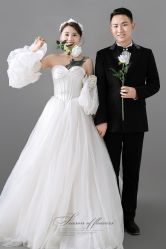 -金夫人婚纱摄影
