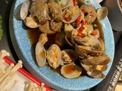 -渝水岸·鲜货火锅(新村7店)