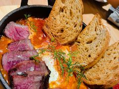 -LESCEDARS Brasserie Bistro香柏树