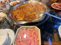 -九尺赵老四鲜鹅肠火锅