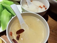-城墙拐拐火锅(三峡广场黑金冠店)