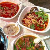 顺德宵夜排队王…！只为这口新鲜猪杂粥‼️