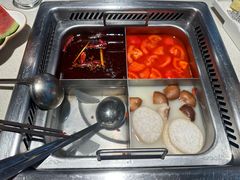 -海底捞火锅鲜切牛肉主题店(长寿路店)