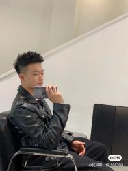 -时尚殿堂明星门店