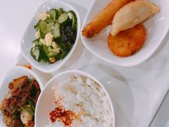 -浦东图书馆读者餐厅