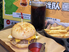 -必胜客(白石桥店)