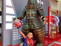 -鹏欣水游城