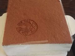 -星巴克臻选(盐城金鹰聚龙湖店)