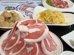-楼外楼大刀肉传统火锅(西安大路店)