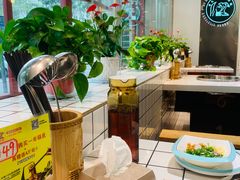 -蛙一刀·麻椒鱼火锅(金仙桥店)