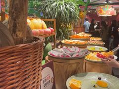 -四海一家自助餐(益田假日广场店)