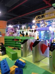 -太空学院儿童娱教乐园(中华广场店)
