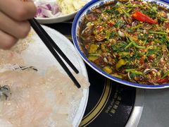 -官塘陈记鱼生·潮汕砂锅粥·牛肉火锅(潮枫路总店)