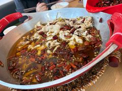 -渝信川菜 · 川味家常菜(财富购物中心店)