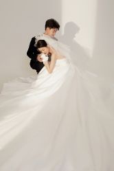 -喜爱高定婚纱摄影